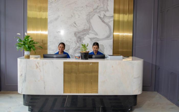 FLORIC HOTEL