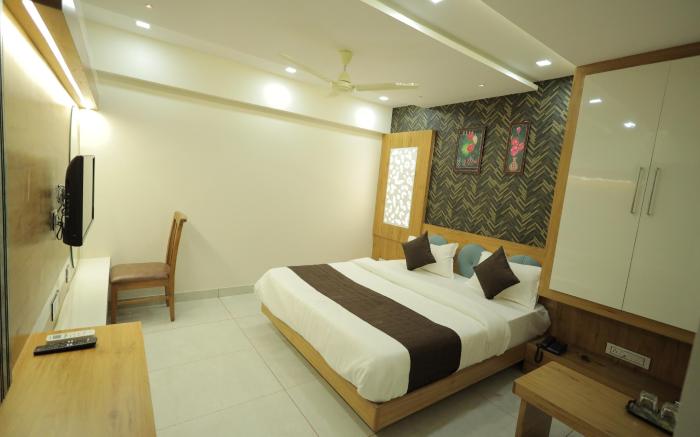 Hotel Night Palace