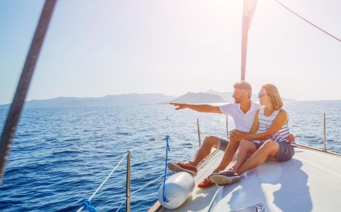 Private Abu Dhabi Island Hopping and Camping