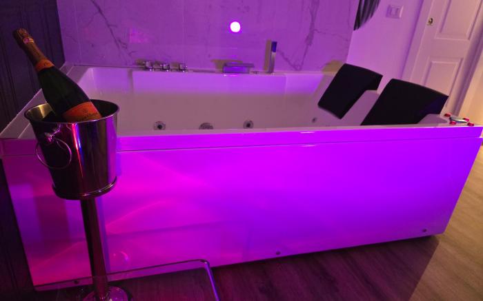 Mirror Suite Roma Jacuzzi Colosseo Monti
