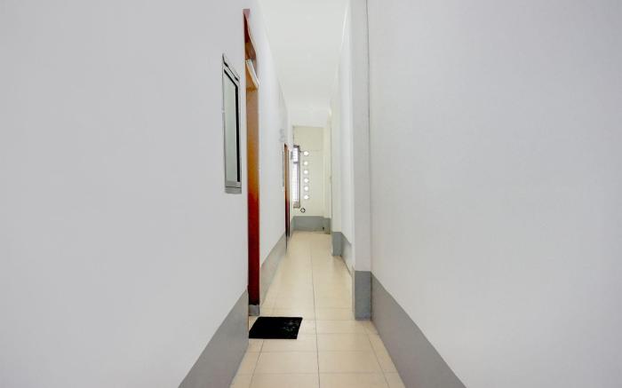 OYO 94752 Surya Residence Medan