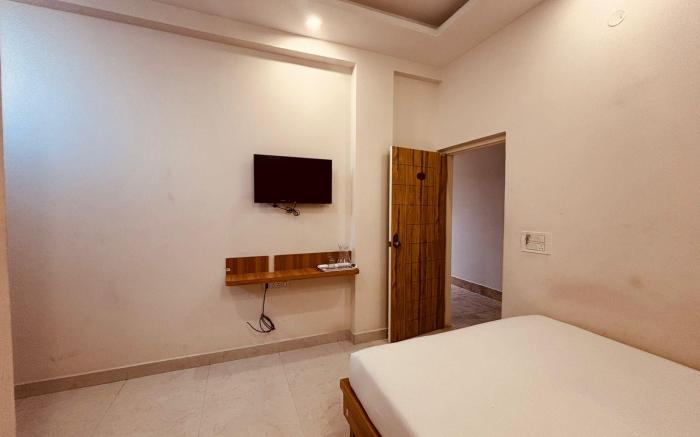Seema Palace Inn