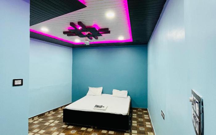 Vande Bharat P Guest House 