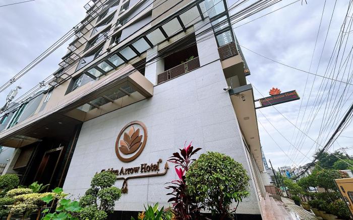 GOLDEN ARROW HOTEL