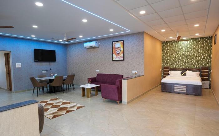 Sai Risu Wada | Luxury Room