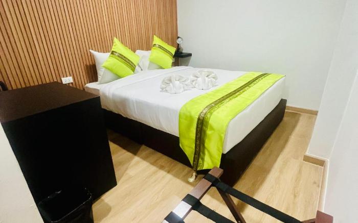 28 Boutique Hotel - Newly Renovated