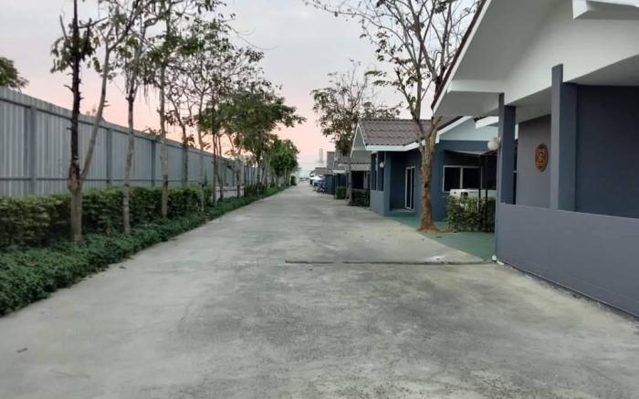 โรงแรมทรัพย์ธนสาร คลอง7 ธัญบุรี