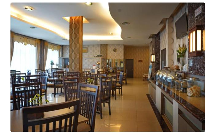 Arinas Hotel