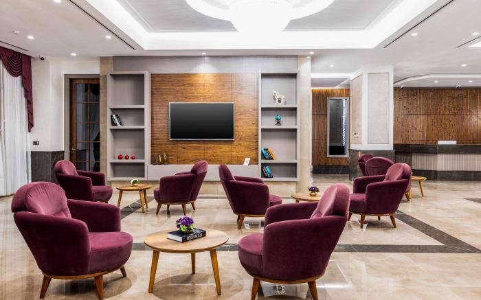 Carina Gold Hotel And Restaurant