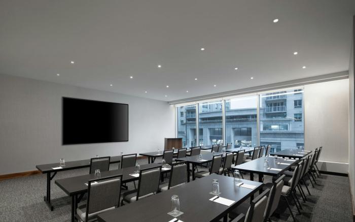 AC Hotel Ottawa Downtown