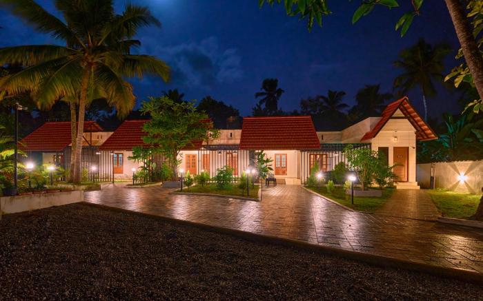 Sarang Resort Varkala by VOYE HOMES - Includes Rooms with Private Pool 