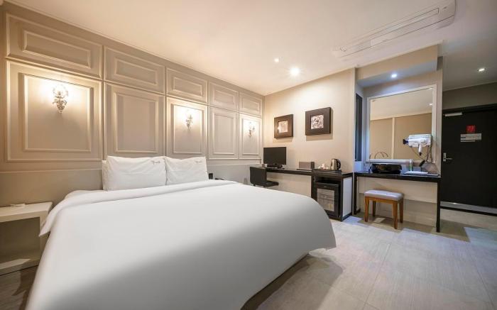 Haman Galleria Hotel