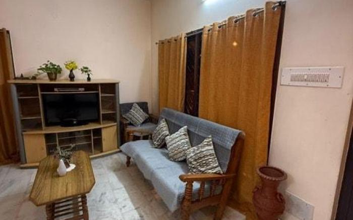 1 room in Central Koramangala!