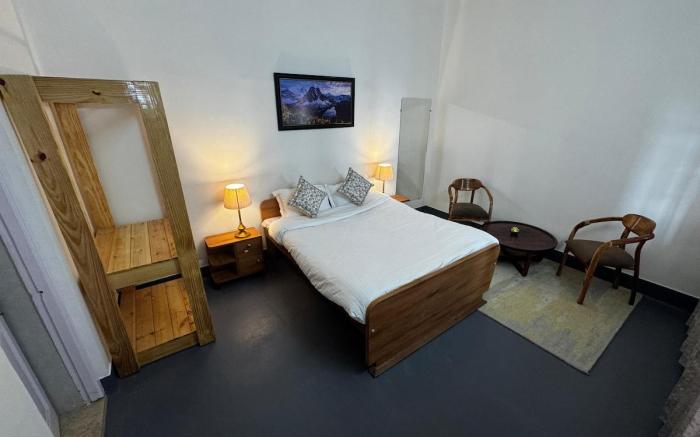 Calissa Cottage 2BHK Mall Road