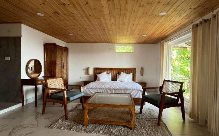 Echo Studio By Lehriyat Retreats