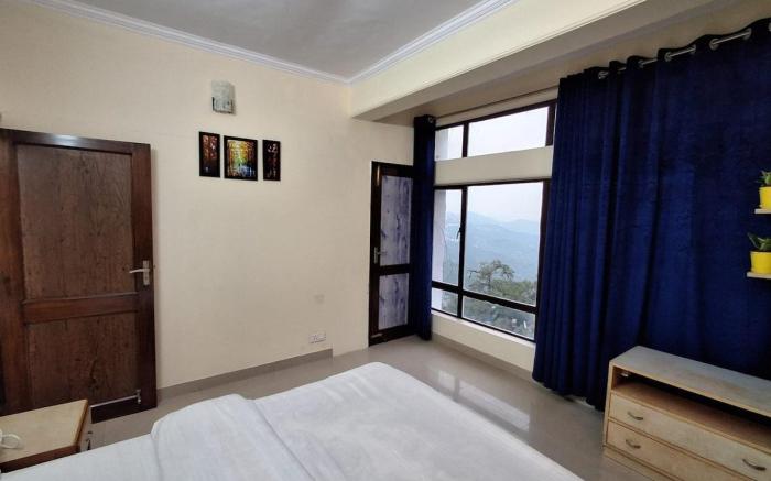 Mountain View 2BHK : Viram By Lehriyat Retreats