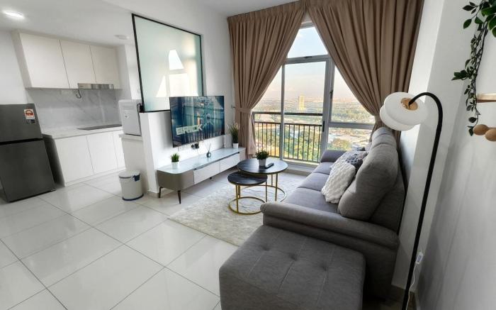 Midas 2BR H-Floor Sea View I Netflix Pet Friendly