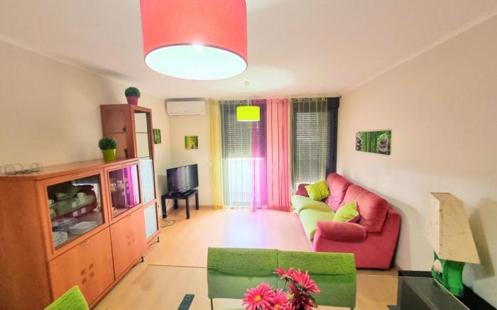 Beach and Sun Ap - 2 BR Apartment in Monte Gordo