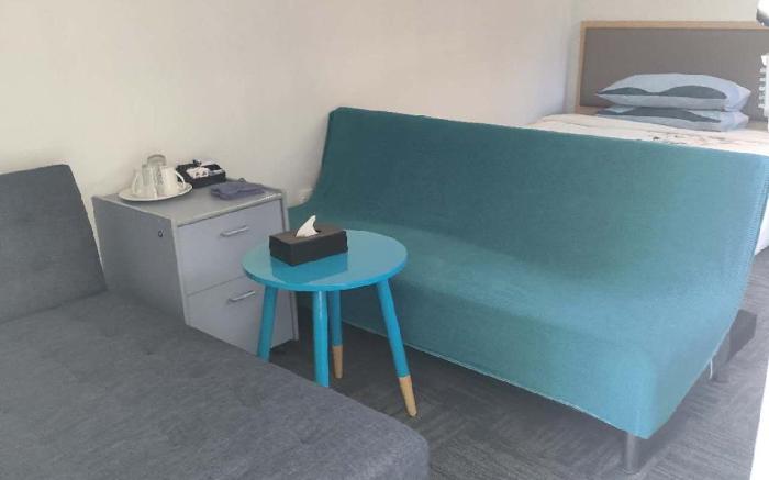 Two Double Bed including 1 double sofa bed Studio