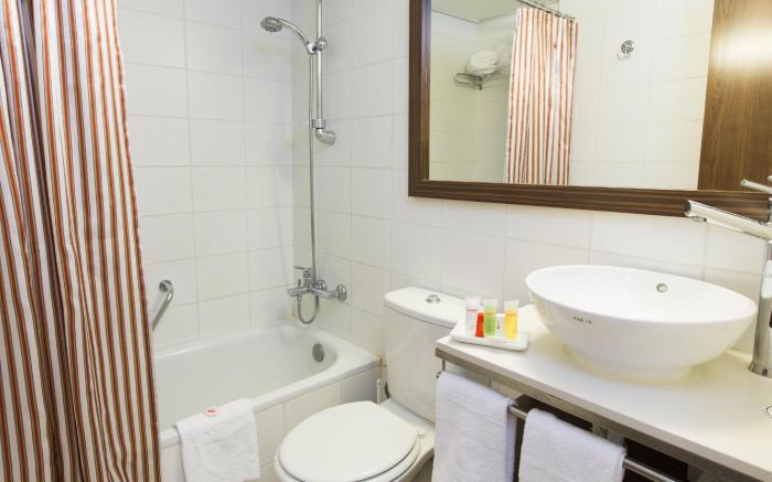 Prima Royale Hotel