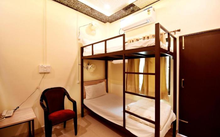 The Anandvan Palace- 300 meter harishchandra Ghat
