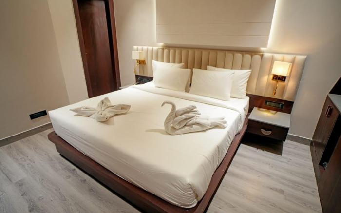 Hotel Midas Inn