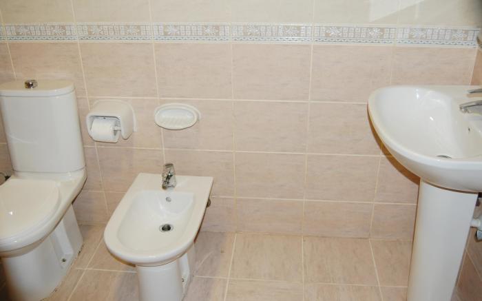 Al Ferdous Hotel Apartment