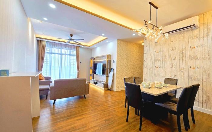 Paradigm_Platino A 3BR_9Pax Netflix@Unblock View