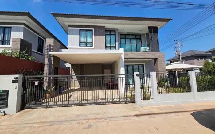 หมู่บ้านลากูน่าวิลล์สามนครราชสีมา