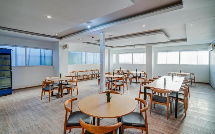 Super Townhouse Yashobhoomi Formerly Hotel Grand Tashree