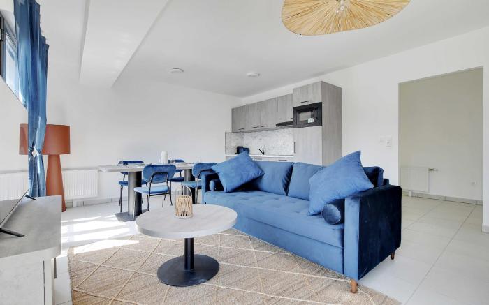 Charming Appt - 3BDR/8P - Near Paris & La Défense