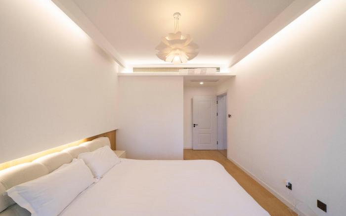 Zhome- Riveside Garden