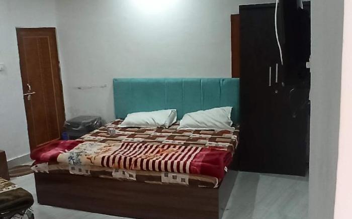 Ramesht paying guest house