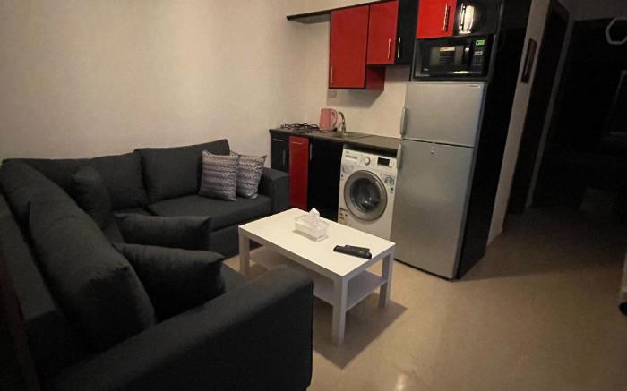 Apartment with Modern Amenities