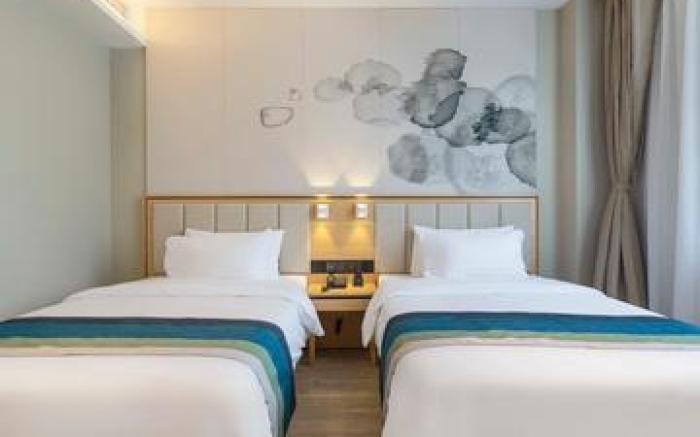 Home Inn Style Kunming High-tech Zone Xicheng Times Shopping Center
