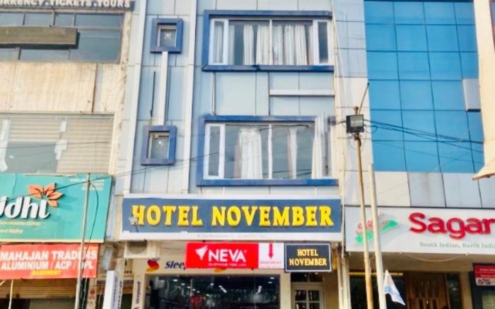 Hotel November, At Zirakhpur Bus Stand