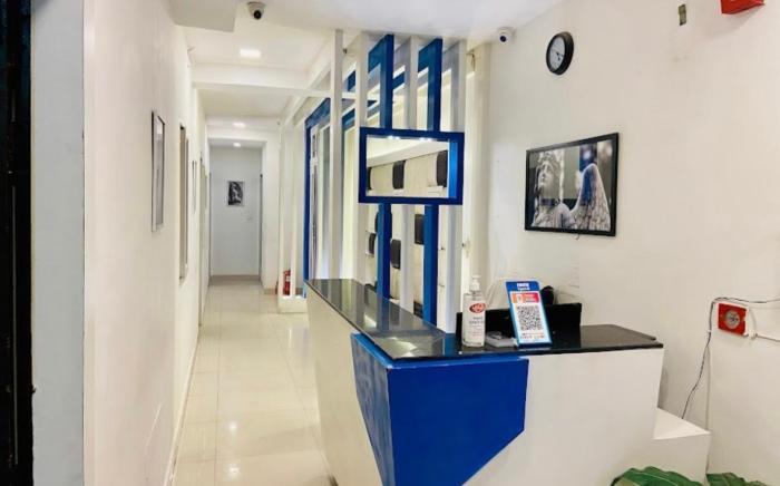 Hotel November, At Zirakhpur Bus Stand