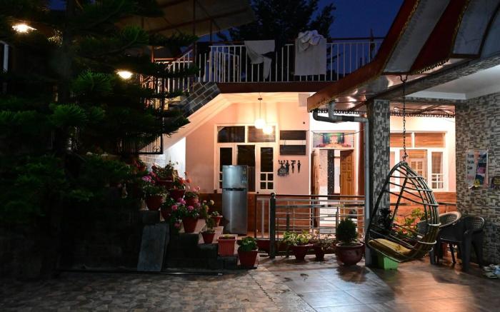 Yeti - 3BHK Villa (30 mins from Mcleod)