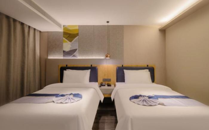 Home Inn Style Longkou Huanghai Middle Road Yulong Petrochemical