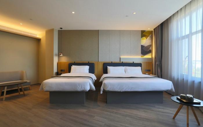 Home Inn Style Heze Caoxian Zhuangzhai High-speed Railway Station