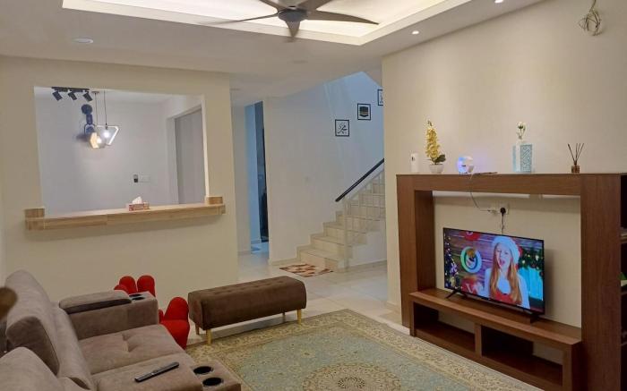 Ziroz Homestay Murah Melaka Town, Budget Stay