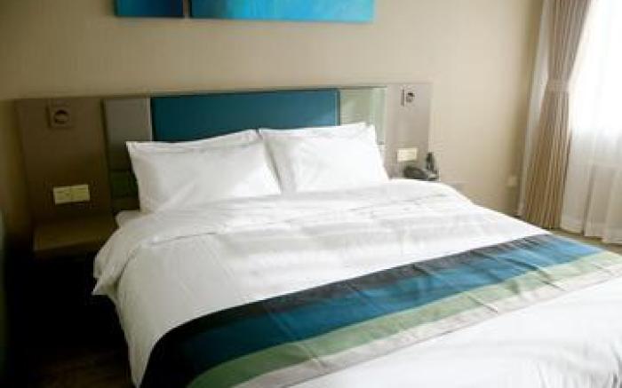 Home Inn Style Harbin Convention and Exhibition Center Gongda Second Campus Songshan Road