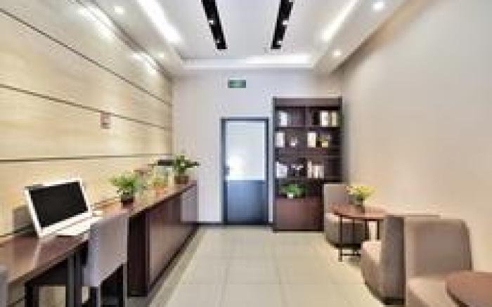 Home Inn Ruibai Cloud Kunming Dianmian Avenue West Station
