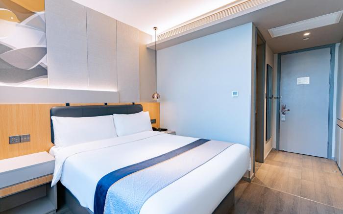 Home Inn Style Lanzhou High-tech Zone Broadcasting Center Metro Station