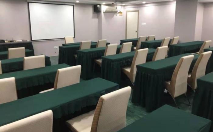 Ease Hotel Huaian Beijing Road Institute of Technology