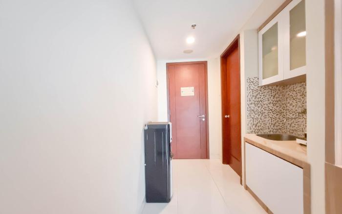 Tidy Studio at Mataram City Apartment By Travelio
