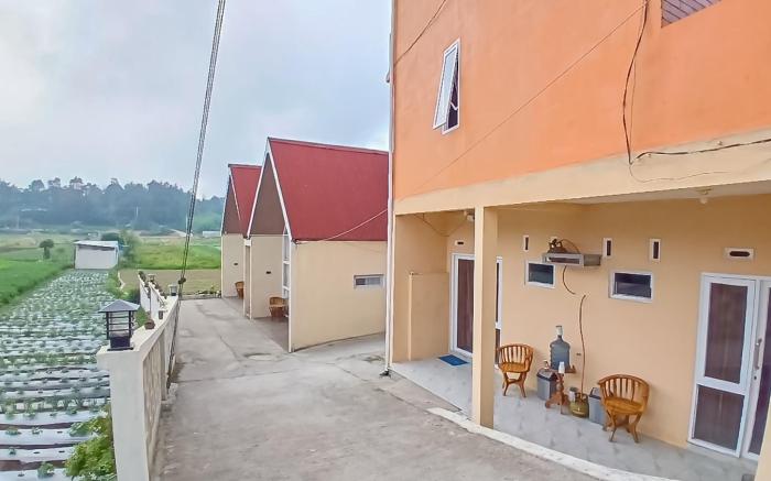 Danin Villa Syariah Dieng Mitra RedDoorz