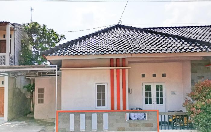 Danesty Homestay Sedayu near Universitas Mercu Buana Yogyakarta RedPartner