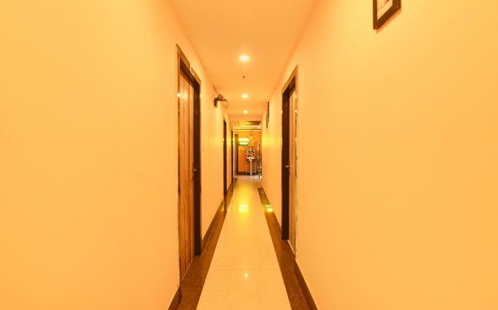 FabHotel Deep
