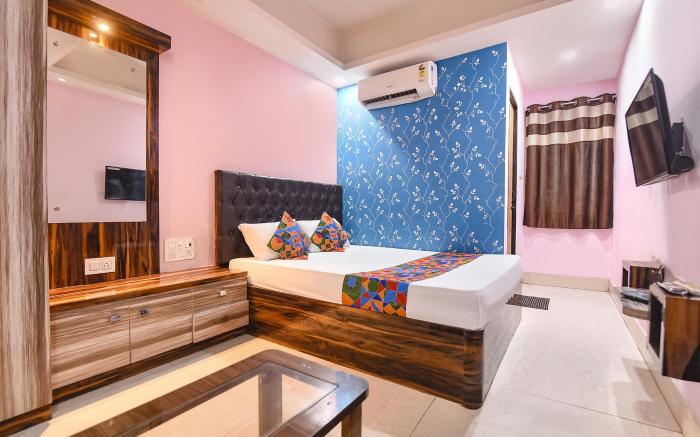 FabHotel Deep